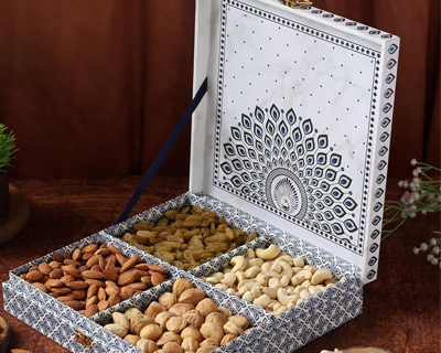Riwaz Mor Pankh Gift Box Elegance with Gourmet Delights | 4 - Column filled with Almond, Cashew, Raisins and Khumani