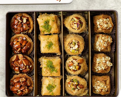 Baklava Assorted Sweets (Pack Of 1 X 430 Grams)| Premium Sweet Perfect for Gifting to Friends & Family