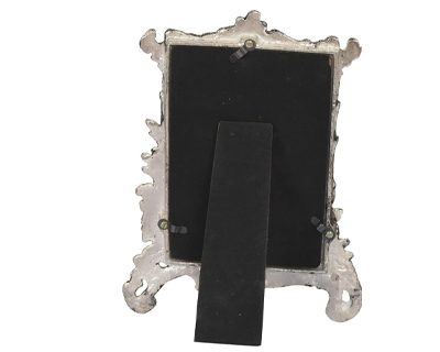 White Metal Rectangular Photo Frame
