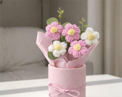 Handmade Pink Crochet Bouquet- Pack of 1 - Hand Woven Knitted Artificial Hand Knitted Bouquet Flower for Office Desk, Table, Car, Bedroom, Wedding & Special Occasions