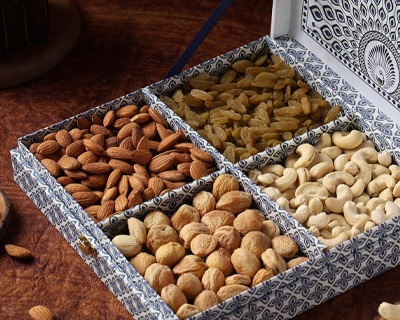 Riwaz Mor Pankh Gift Box Elegance with Gourmet Delights | 4 - Column filled with Almond, Cashew, Raisins and Khumani