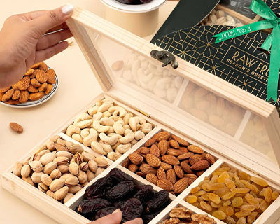 HyperFoods® Eid Mubarak Gift Box Wooden Gifting Box Pack of 6 DryFruits Box Dry Fruits Gift Ramzan Gift Hampers DryFruit