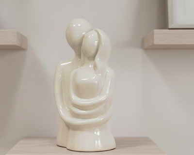 Hugging Couple Showpiece