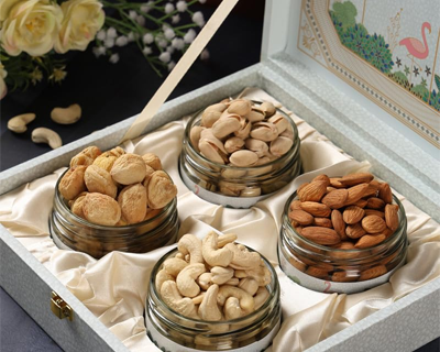 Riwaz Luxury Pink Fairy Dry Fruit Gift Box | Premium Almonds, Cashews, Pistachios & Khumani | Elegant Designer Hamper